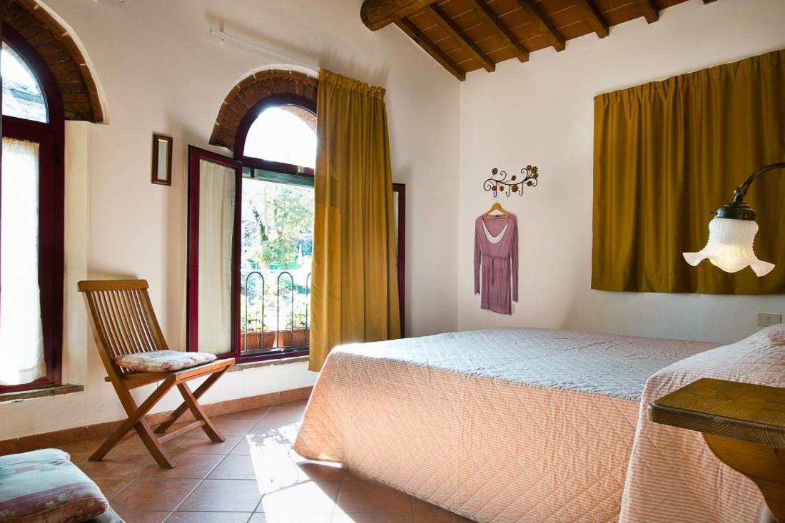 Borgo Sicelle Residence San Donato in Poggio Bagian luar foto